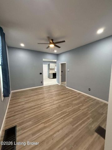 2618 W Main St, Louisville, KY 40212