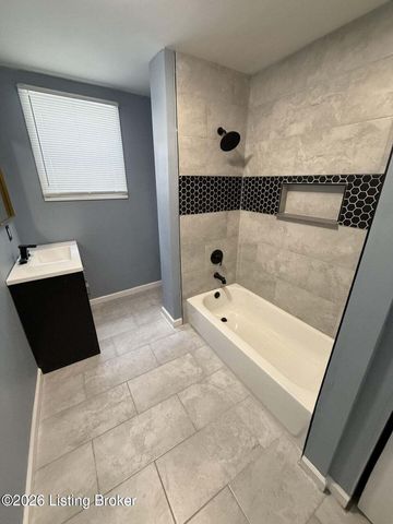 2618 W Main St, Louisville, KY 40212