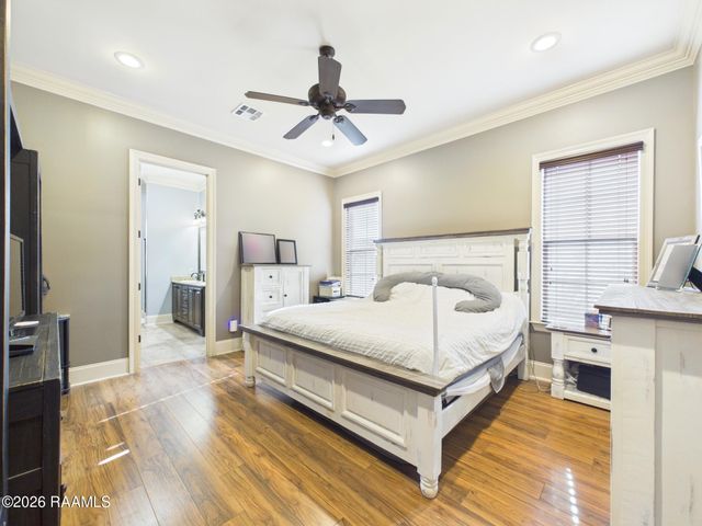 102 Copper Ridge Drive, Youngsville, LA 70592