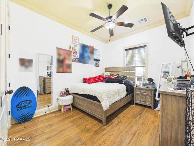 102 Copper Ridge Drive, Youngsville, LA 70592