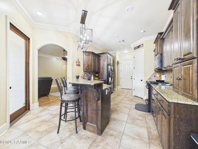 102 Copper Ridge Drive, Youngsville, LA 70592