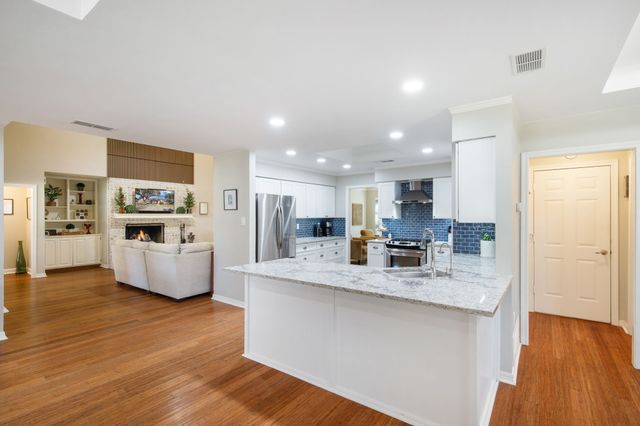 9 Rolling Hills Circle, Denton, TX 76205