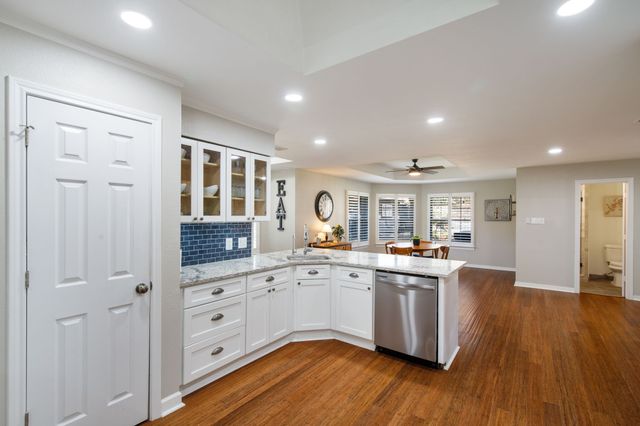 9 Rolling Hills Circle, Denton, TX 76205