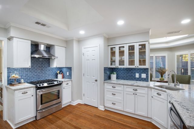 9 Rolling Hills Circle, Denton, TX 76205