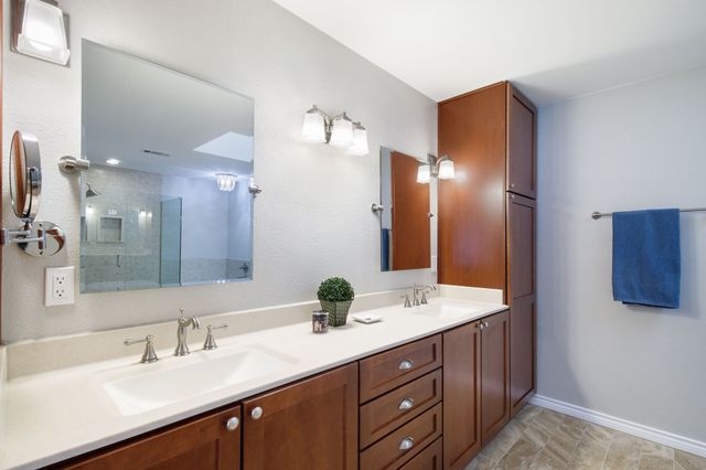 9 Rolling Hills Circle, Denton, TX 76205