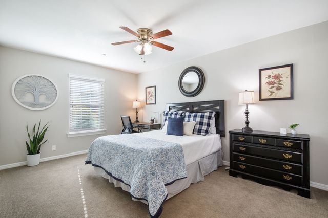 9 Rolling Hills Circle, Denton, TX 76205