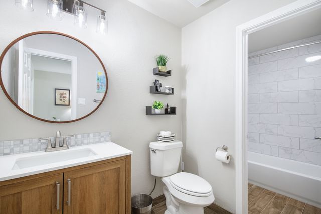 9 Rolling Hills Circle, Denton, TX 76205