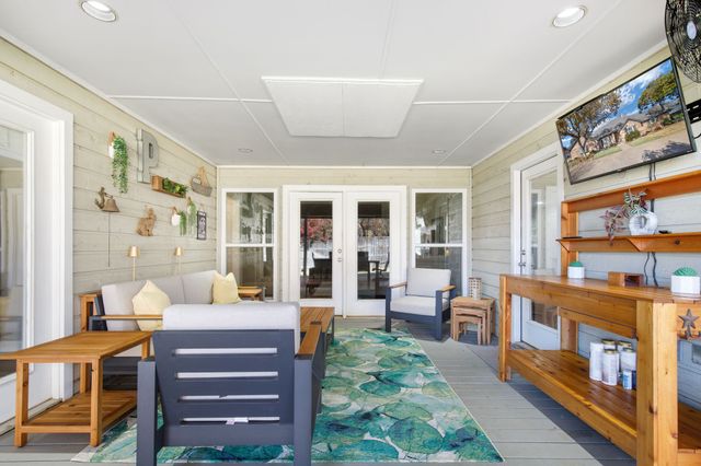 9 Rolling Hills Circle, Denton, TX 76205