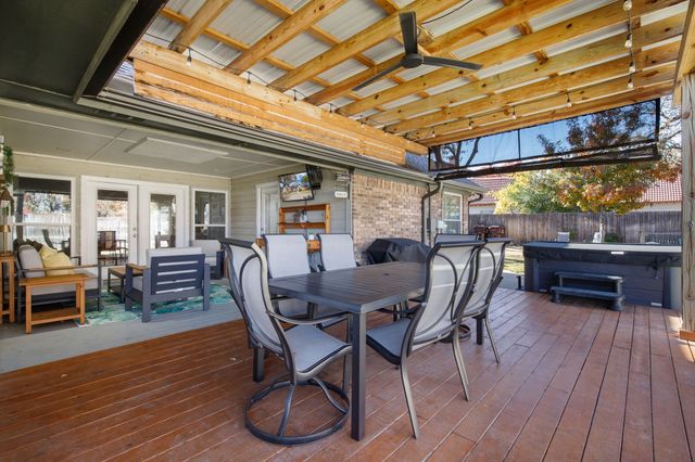 9 Rolling Hills Circle, Denton, TX 76205