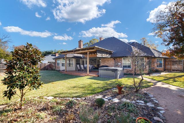 9 Rolling Hills Circle, Denton, TX 76205