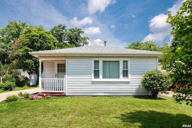 102 E EDEN Street, East Peoria, IL 61611