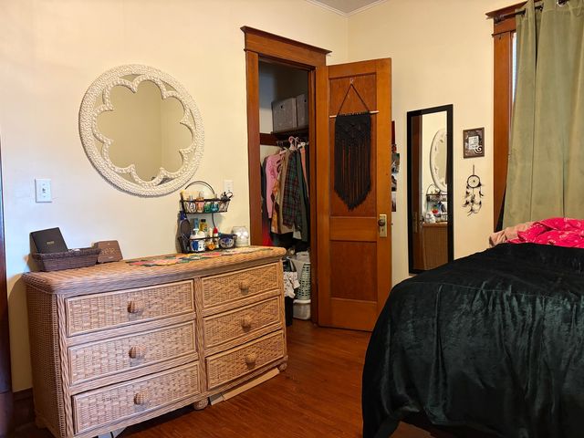 911 Clement Street, Joliet, IL 60435