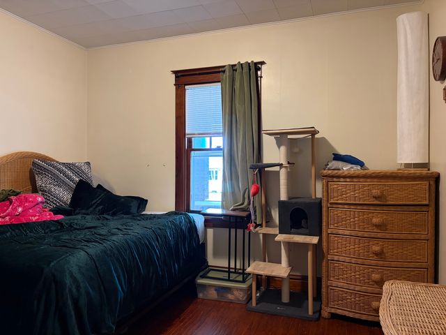 911 Clement Street, Joliet, IL 60435