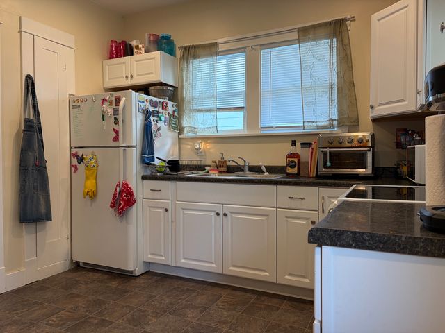 911 Clement Street, Joliet, IL 60435