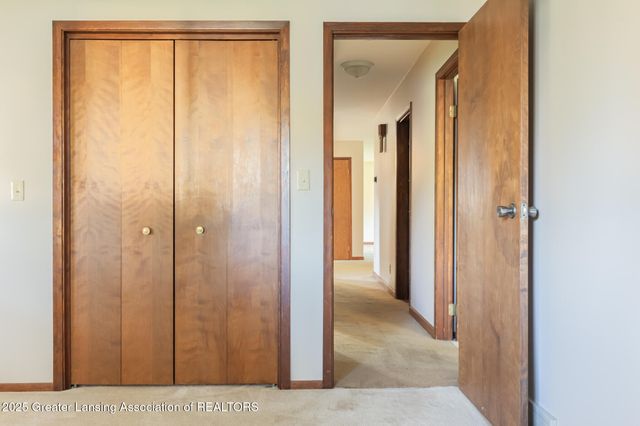 2520 Forest Road, Lansing, MI 48910