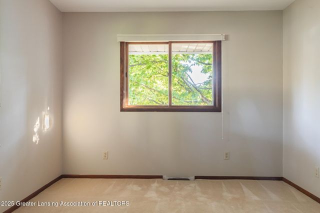 2520 Forest Road, Lansing, MI 48910