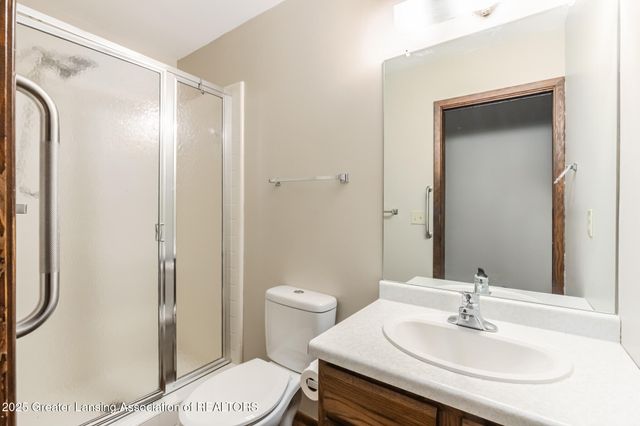 2520 Forest Road, Lansing, MI 48910