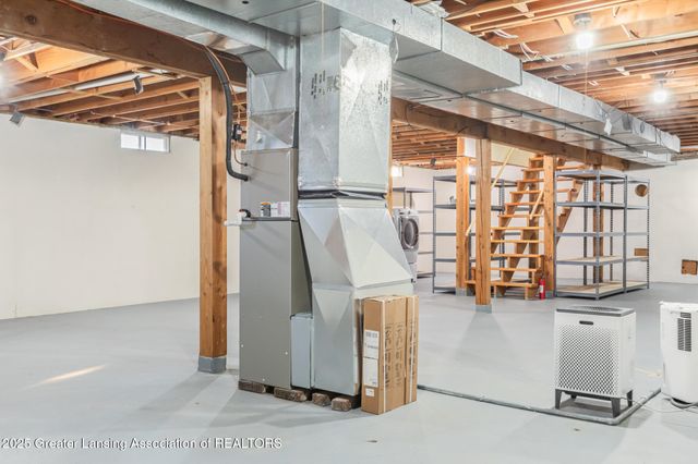 2520 Forest Road, Lansing, MI 48910