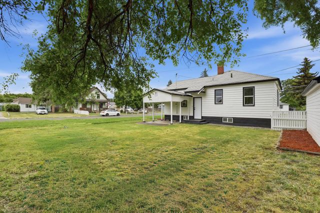 2306 E Nora Ave, Spokane, WA 99207