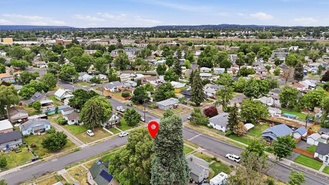 2306 E Nora Ave, Spokane, WA 99207