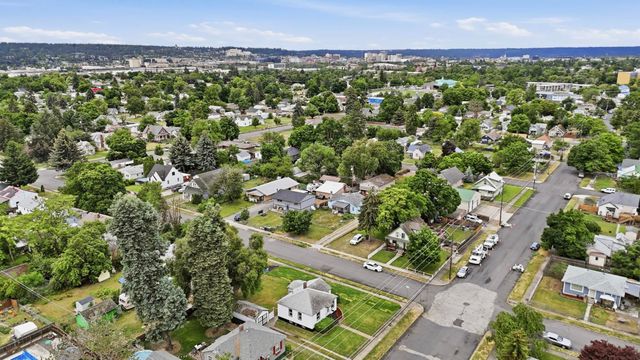 2306 E Nora Ave, Spokane, WA 99207