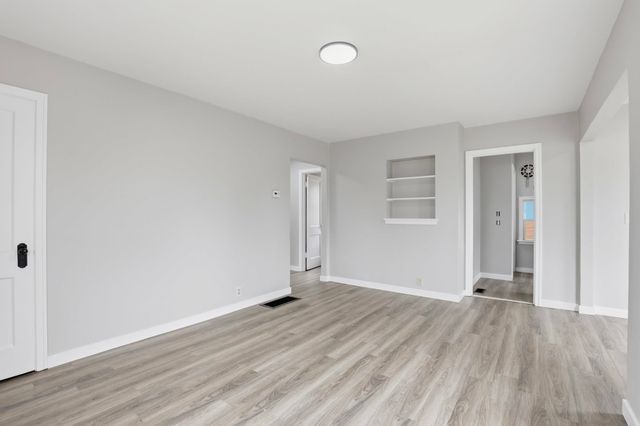 2306 E Nora Ave, Spokane, WA 99207