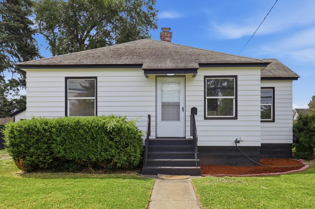2306 E Nora Ave, Spokane, WA 99207
