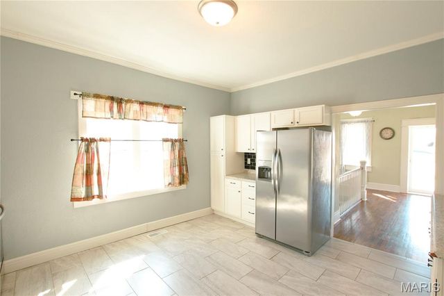 209 W Madison Avenue, Owensville, MO 65066