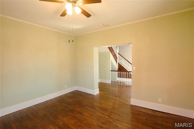 209 W Madison Avenue, Owensville, MO 65066