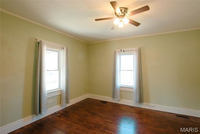 209 W Madison Avenue, Owensville, MO 65066