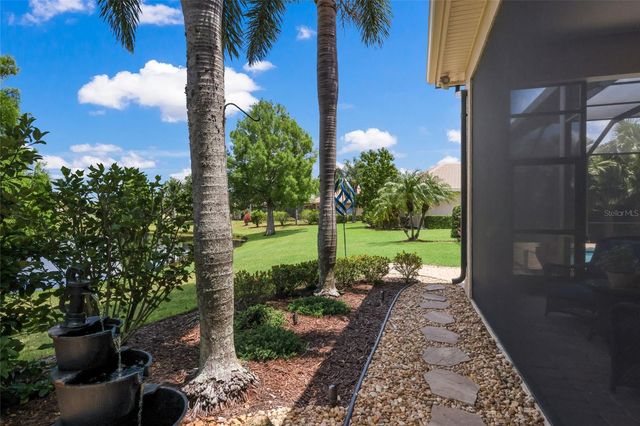 7207 ASHLAND GLEN, Lakewood Ranch, FL 34202