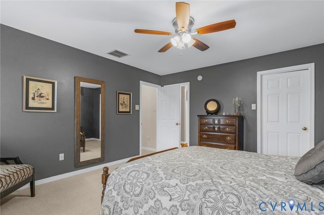 6013 Summerhouse Ct, Midlothian, VA 23112