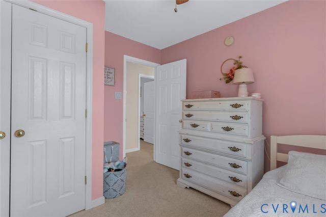 6013 Summerhouse Ct, Midlothian, VA 23112