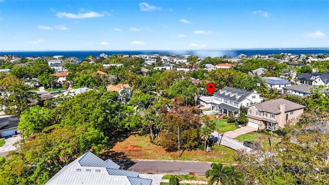 4811 S SUNSET BOULEVARD, Tampa, FL 33629