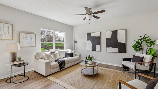 1013 Chayse Street SW, Bondurant, IA 50035