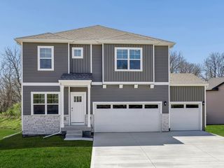 1013 Chayse Street SW, Bondurant, IA 50035