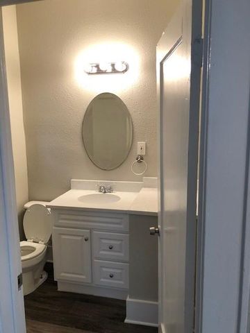 1902 Nueces ST E, Austin, TX 78705