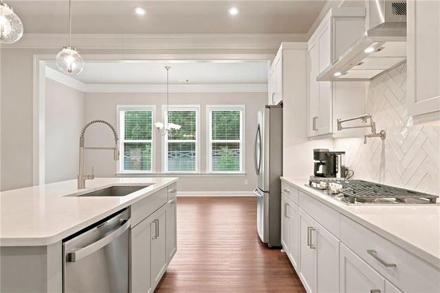 2070 Abbey Road, Roswell, GA 30076