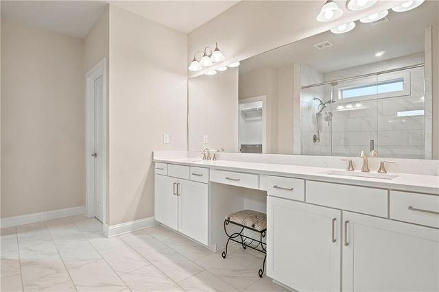 2070 Abbey Road, Roswell, GA 30076