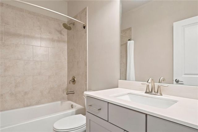 2070 Abbey Road, Roswell, GA 30076