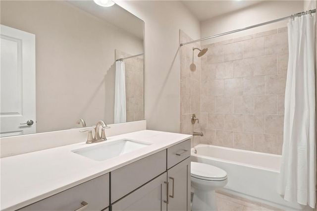 2070 Abbey Road, Roswell, GA 30076