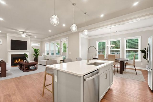 2070 Abbey Road, Roswell, GA 30076