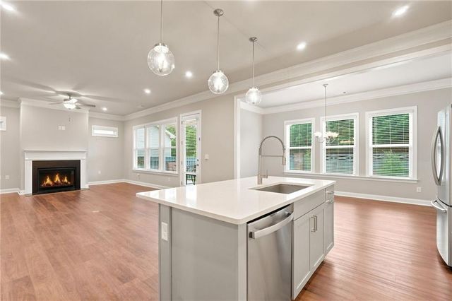 2070 Abbey Road, Roswell, GA 30076