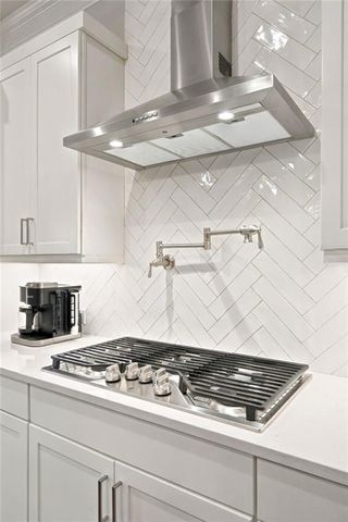 2070 Abbey Road, Roswell, GA 30076