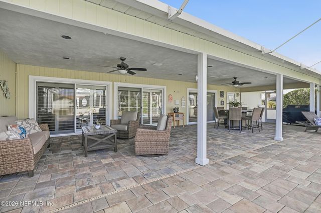 1 CLOVERDALE Court S, Palm Coast, FL 32137