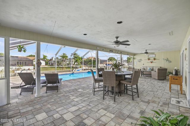 1 CLOVERDALE Court S, Palm Coast, FL 32137