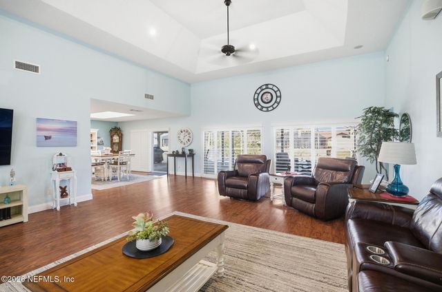 1 CLOVERDALE Court S, Palm Coast, FL 32137