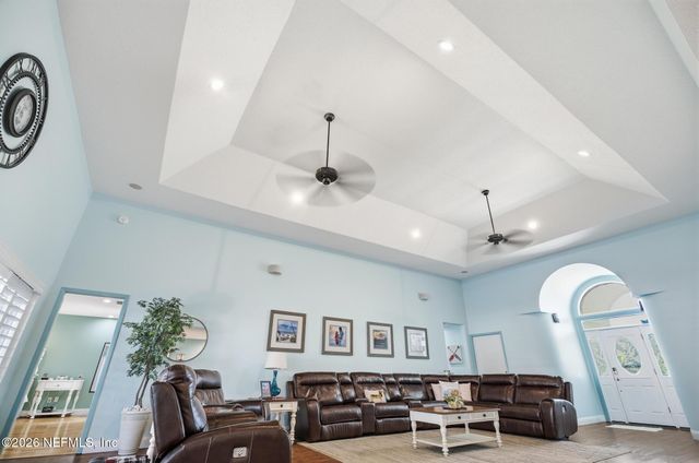 1 CLOVERDALE Court S, Palm Coast, FL 32137