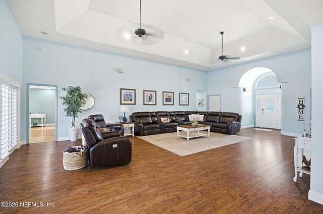 1 CLOVERDALE Court S, Palm Coast, FL 32137