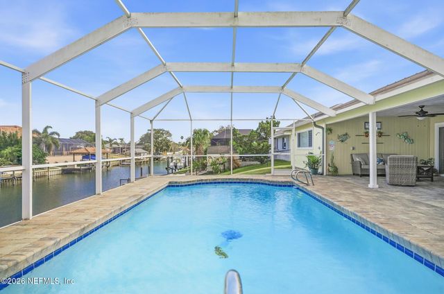 1 CLOVERDALE Court S, Palm Coast, FL 32137